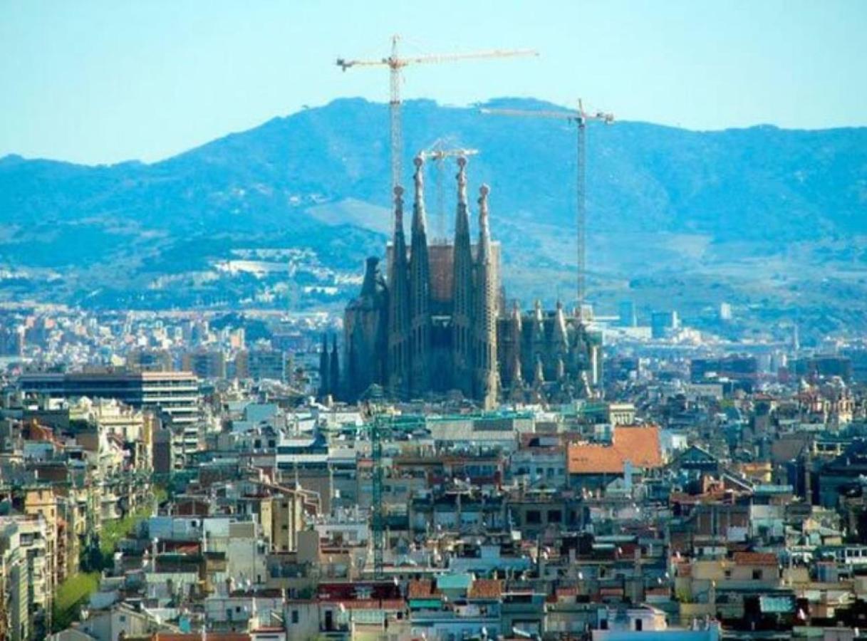 Ramblasrentals Chic & Spacious Flat Pool Table 15M Ramblas - Parking - Wifi 巴塞罗那 外观 照片